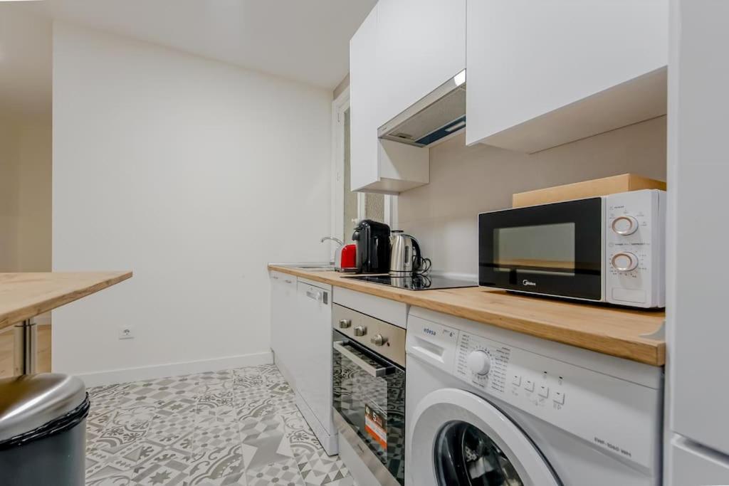 Modern Apt Para 6Px En La Plaza De Tirso De Molina Madrid Exteriér fotografie